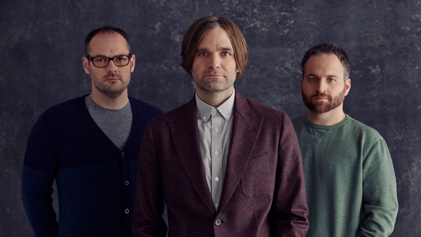 YENİ ŞARKI: DEATH CAB FOR CUTIE – THE GHOSTS OF BEVERLY DRIVE