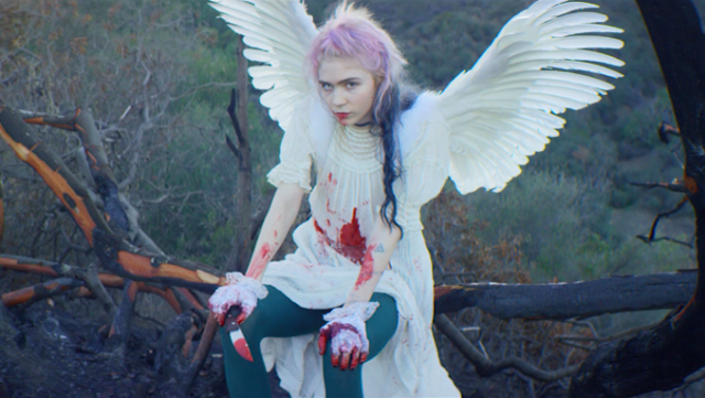 YENİ VİDEO: GRIMES – FLESH WITHOUT BLOOD/LIFE IN THE VIVID DREAM